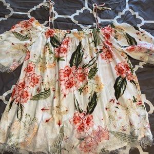 New York & company cold shoulder shirt